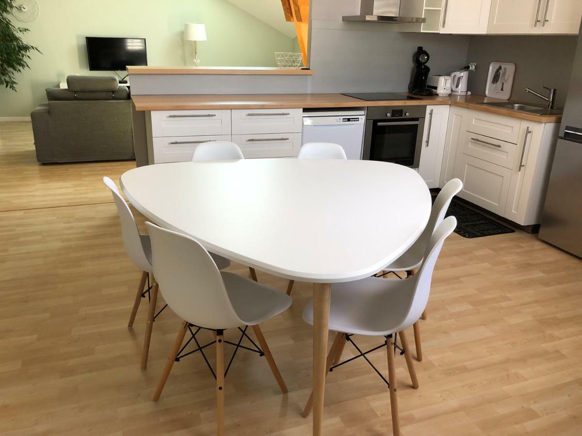 Gite Celeste Pour 6 Personnes Mardeuil 외부 사진